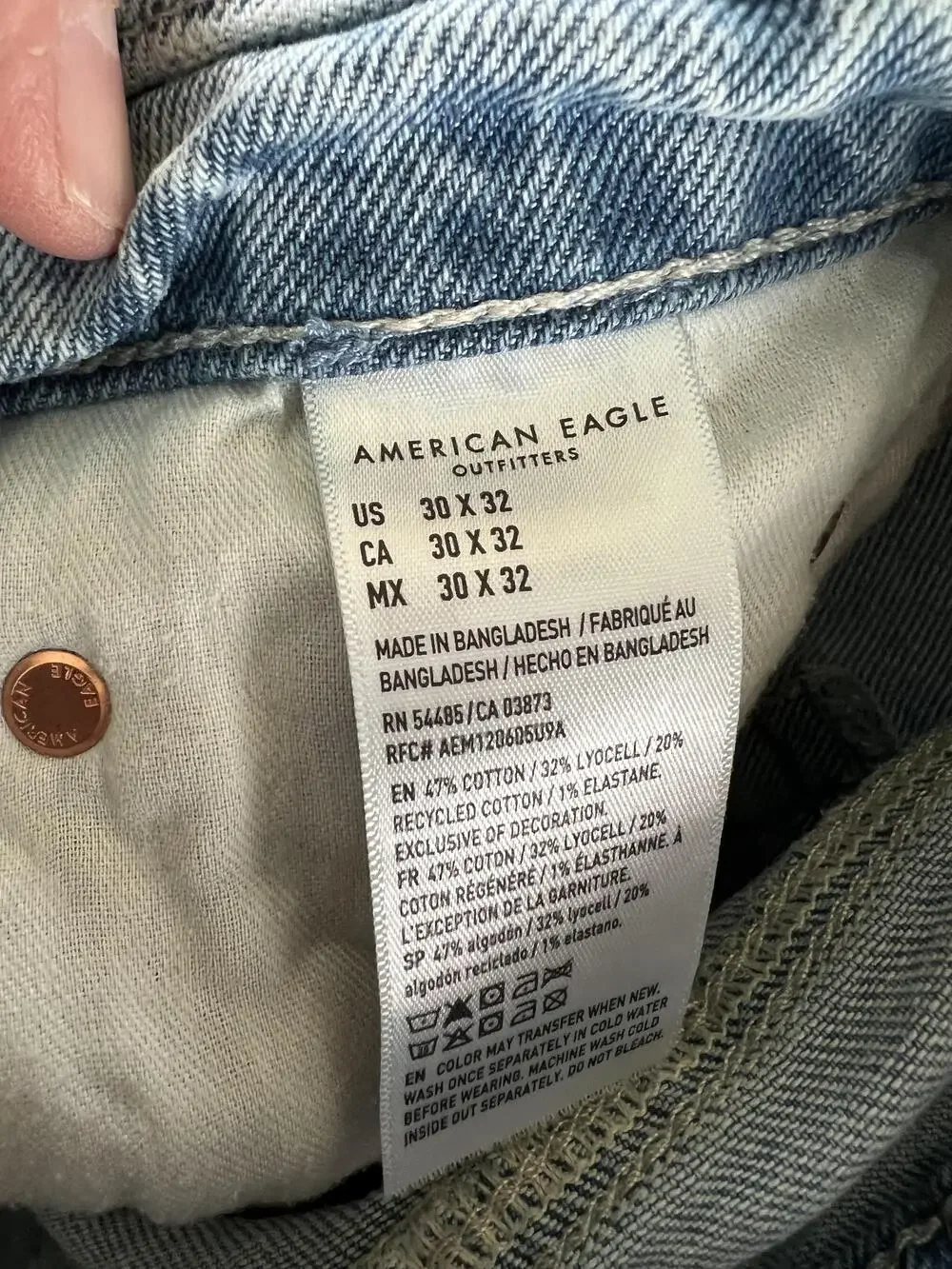 American Eagle Jeans Mens 30x32 Blue Original Straight Light Wash Denim